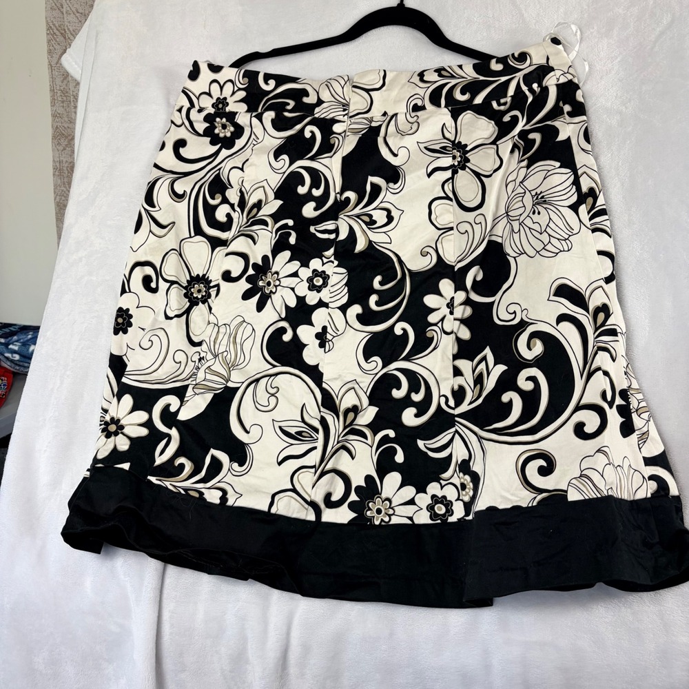 Floral A-Line Skirt Womens 18 Black White Excellent Cotton Blend‎ Knee unbranded - Picture 9 of 9
